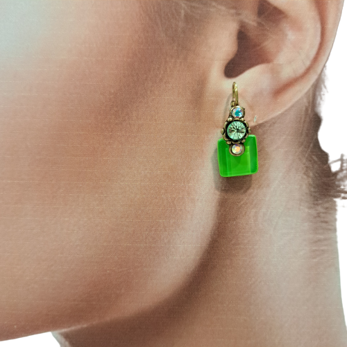 Boucles dormeuses Carré vert NATHALIE BORDERIE
