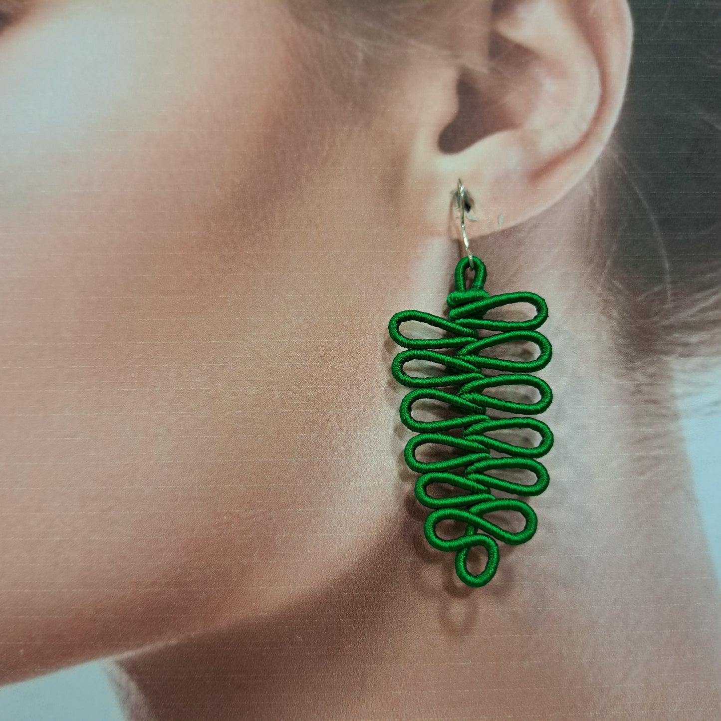 Boucles percées Feuille GM vert NAF BIJOUX