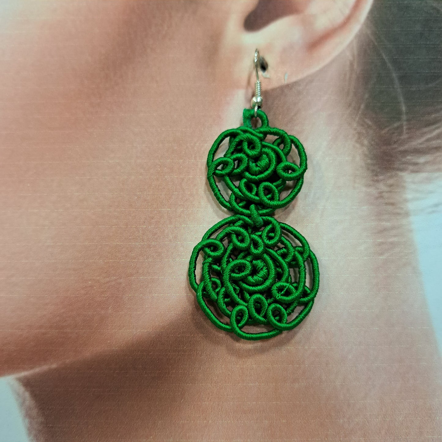 Boucles percées Fili 2 vert NAF BIJOUX