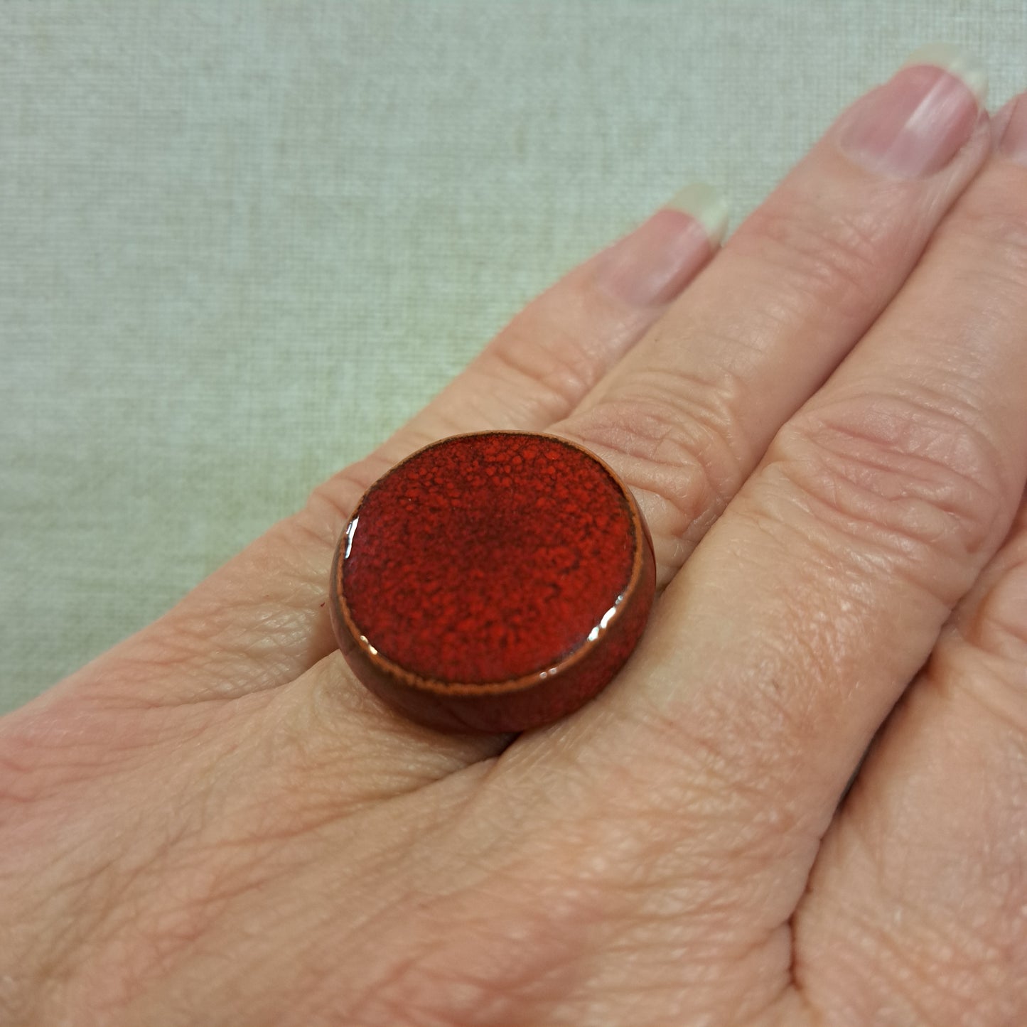 Bague Cubik ronde rouge CHRISTINE ALLOING