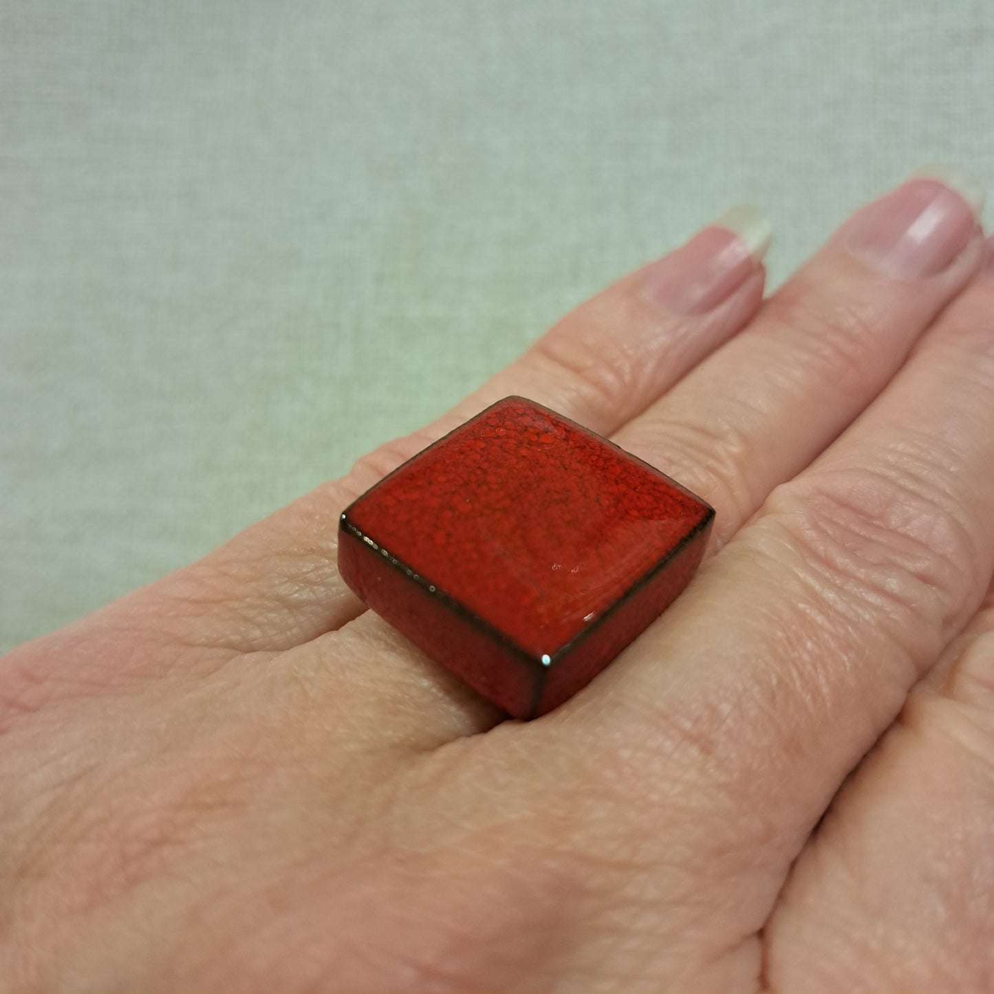 Bague Cubik carrée rouge CHRISTINE ALLOING