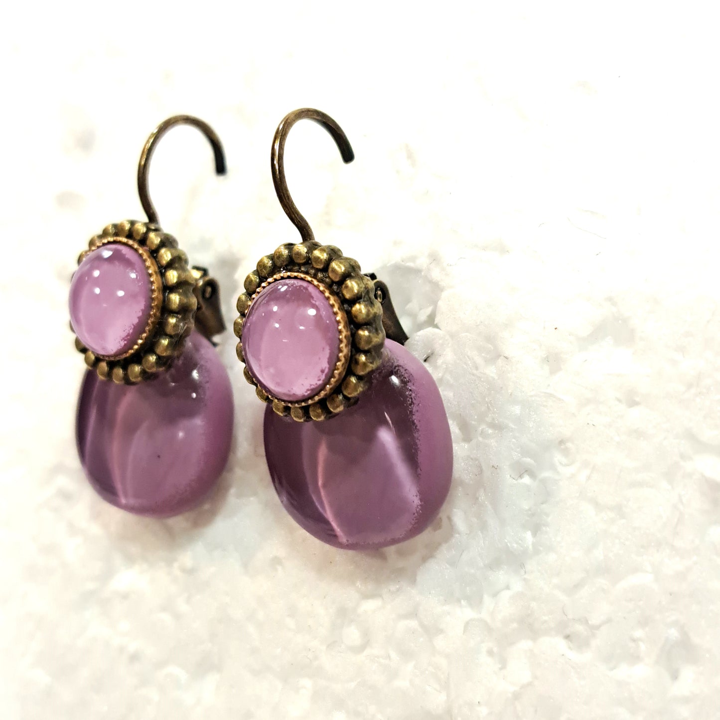 Boucles dormeuses Fleurs parme NATHALIE BORDERIE