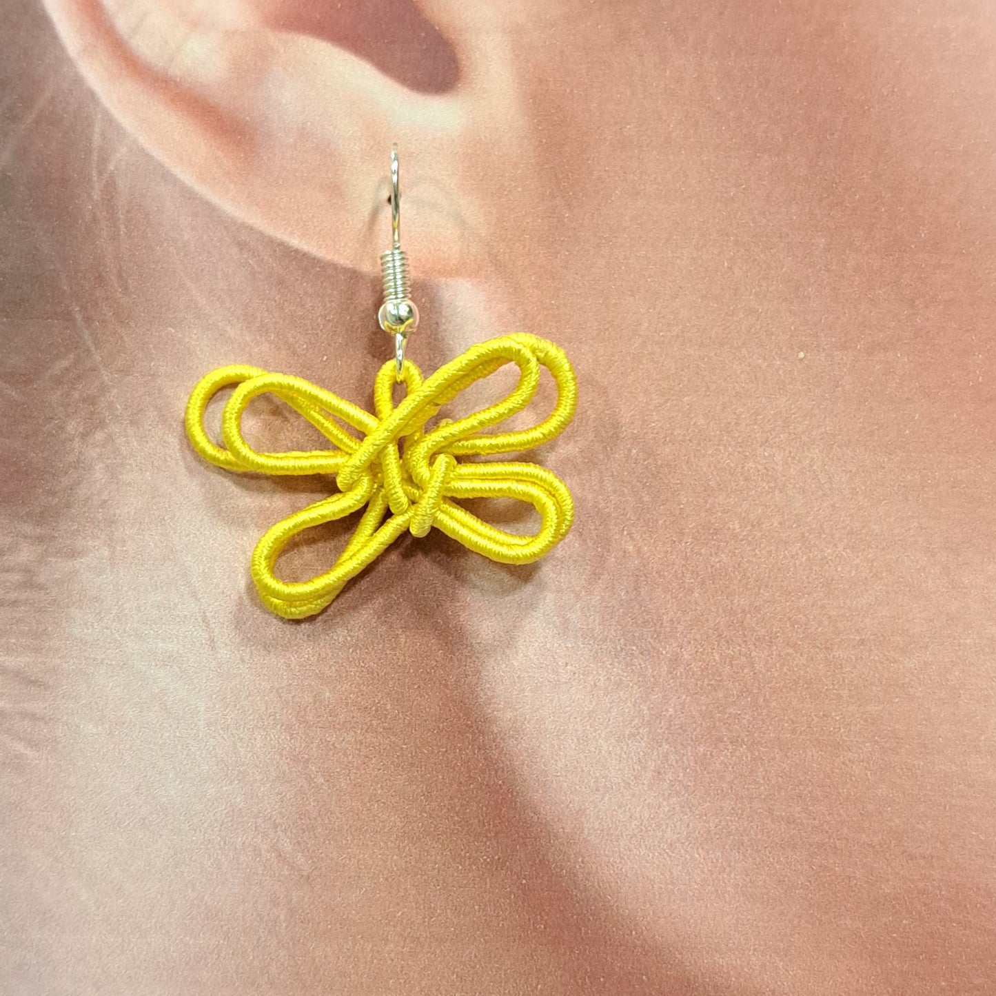 Boucles percées Papillon jaune NAF BIJOUX