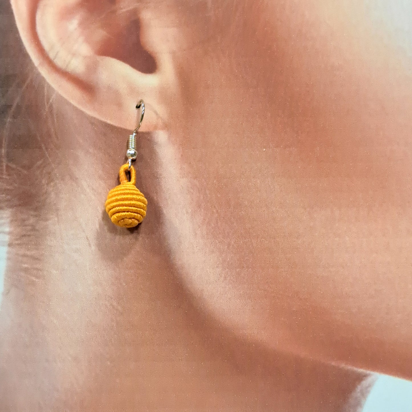Boucles percées Boli orange NAF BIJOUX