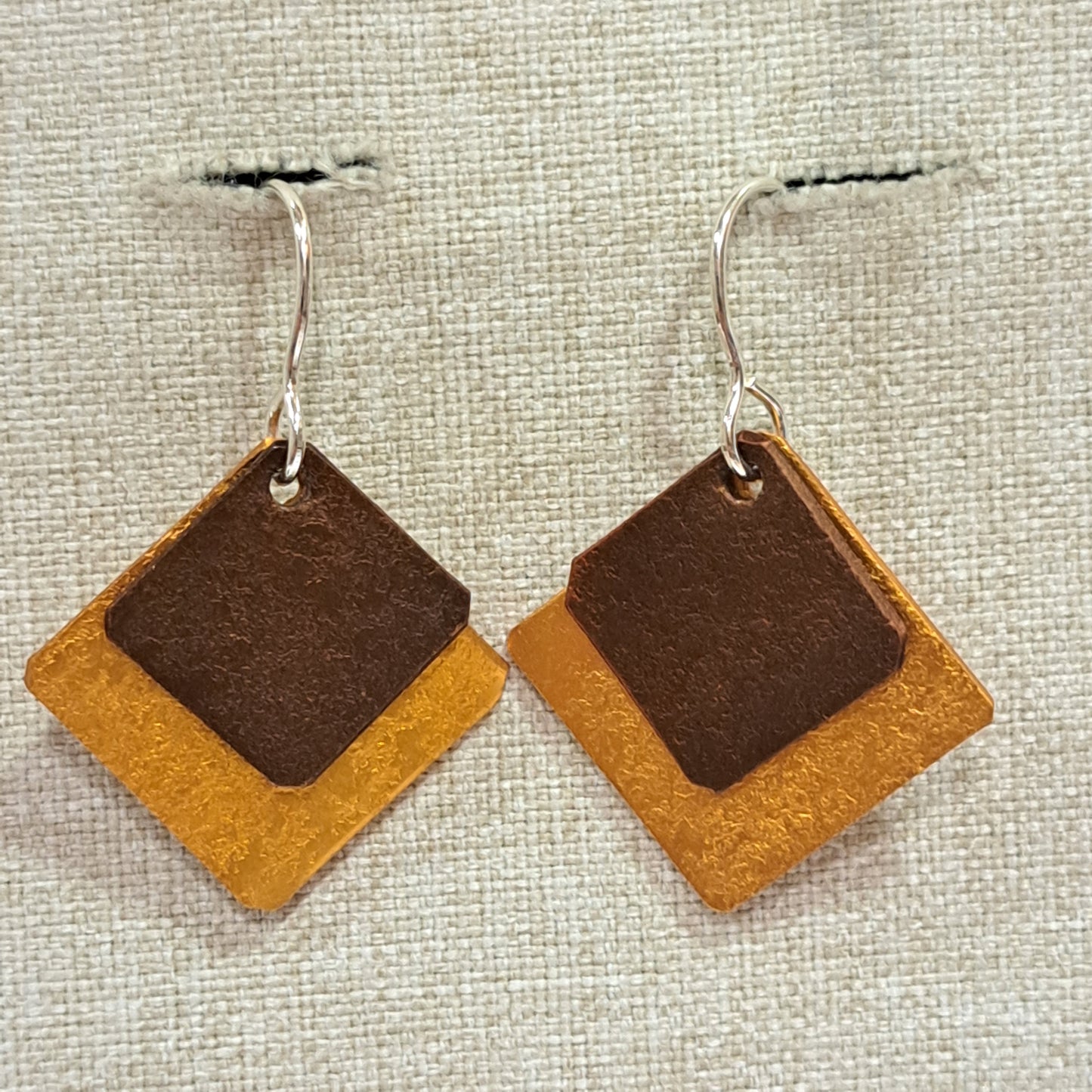 Boucles percées Losanges pm cuivre et jaune OANA MILLET