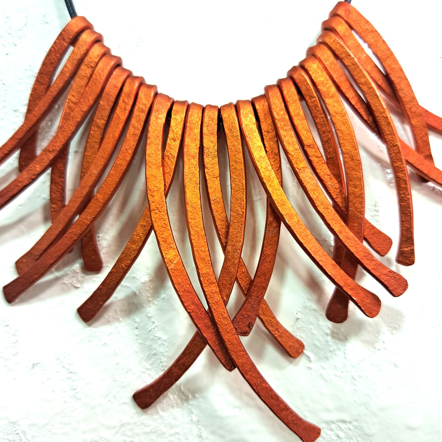 Collier Virgules orange OANA MILLET
