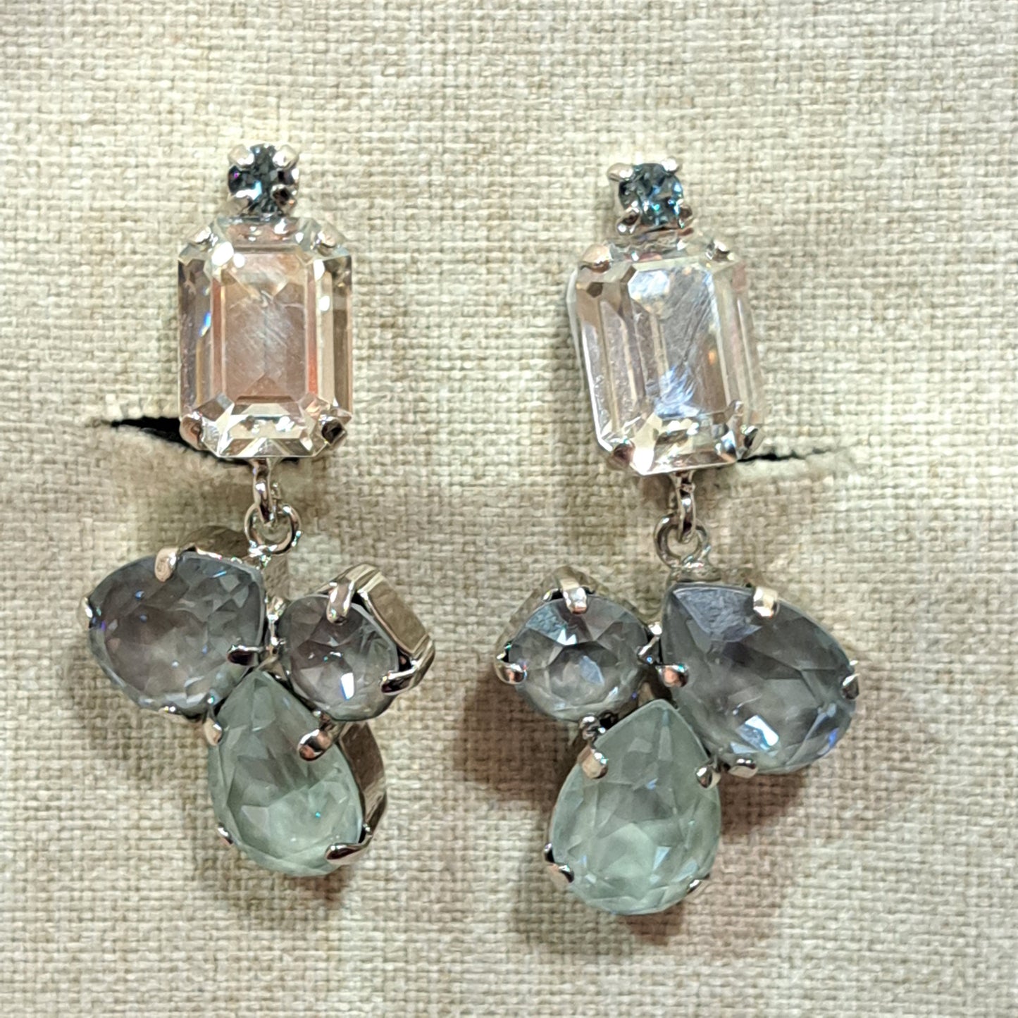 Boucles clips pendantes gris CREZUS