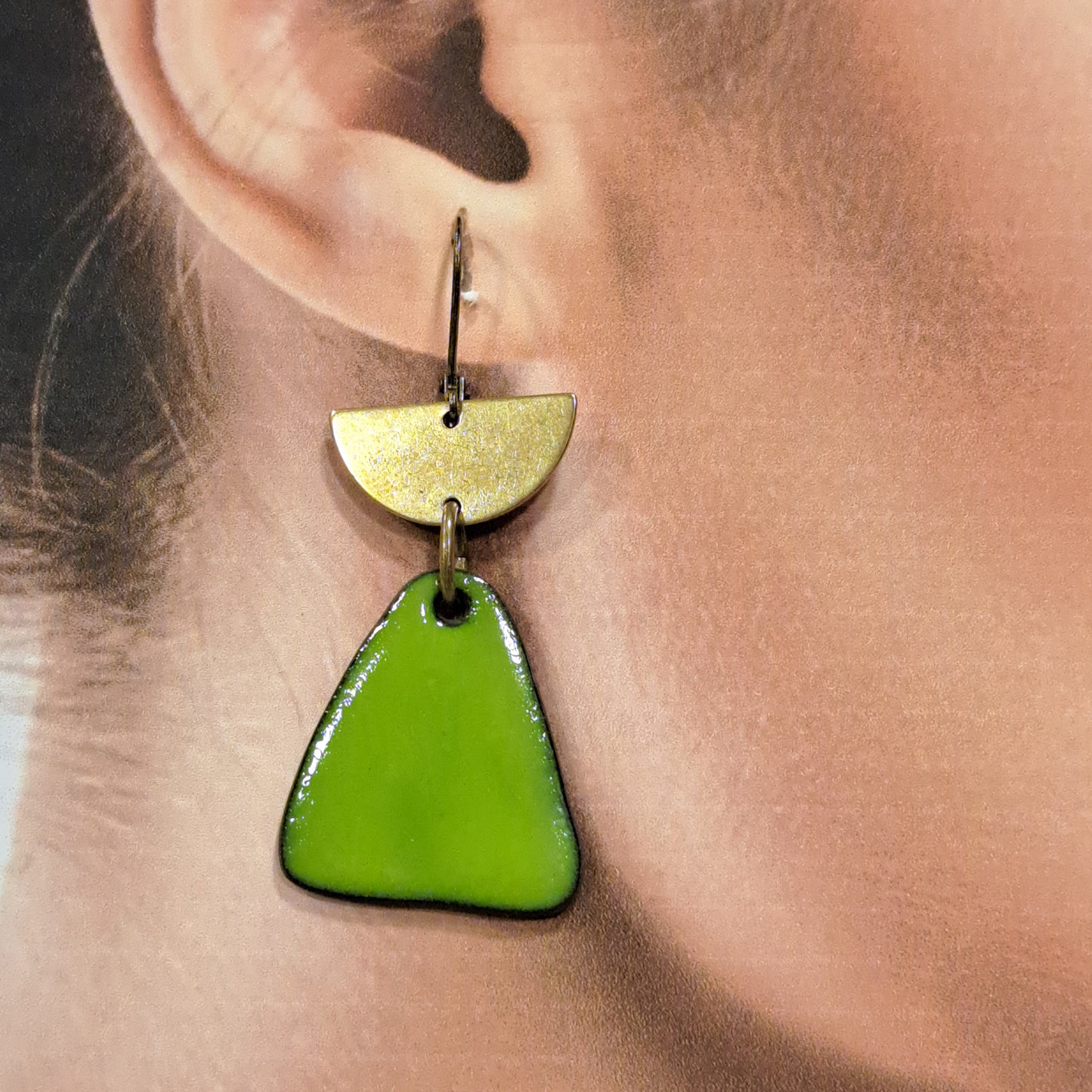 Boucles percées Delta vert CHRISTINE ALLOING