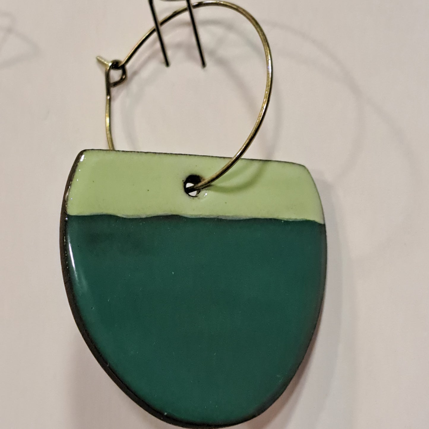 Boucles créoles Plume vert CHRISTINE ALLOING