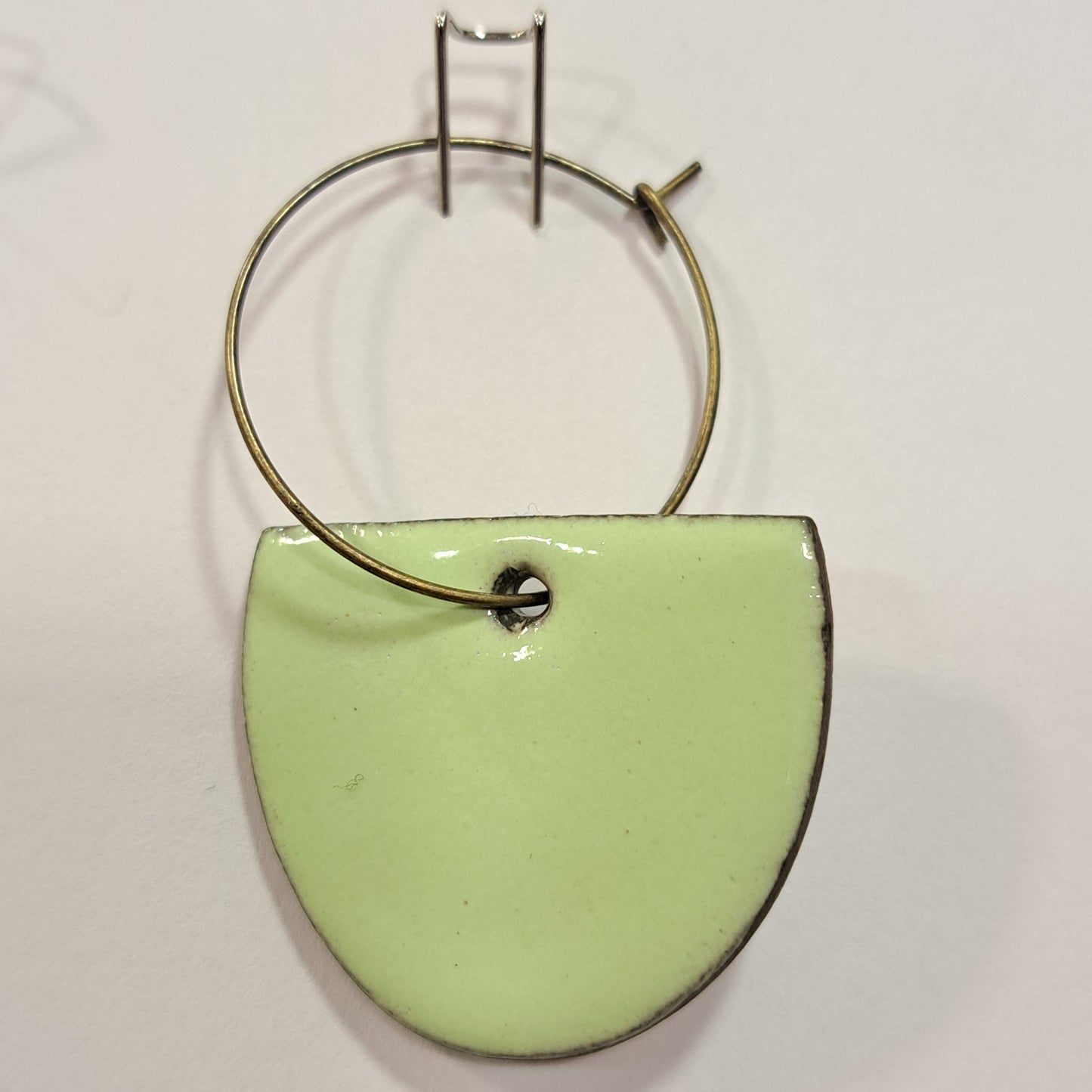 Boucles créoles Plume vert clair CHRISTINE ALLOING