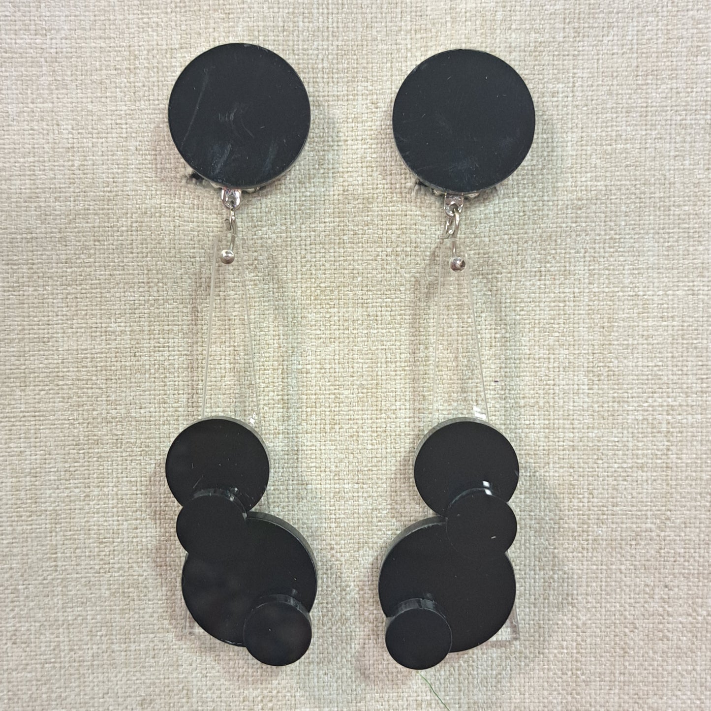 Boucles clips Pastilles noir FORMESPAZIO