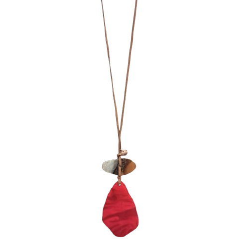 Collier sautoir Pendentif rouge corne FANCY F