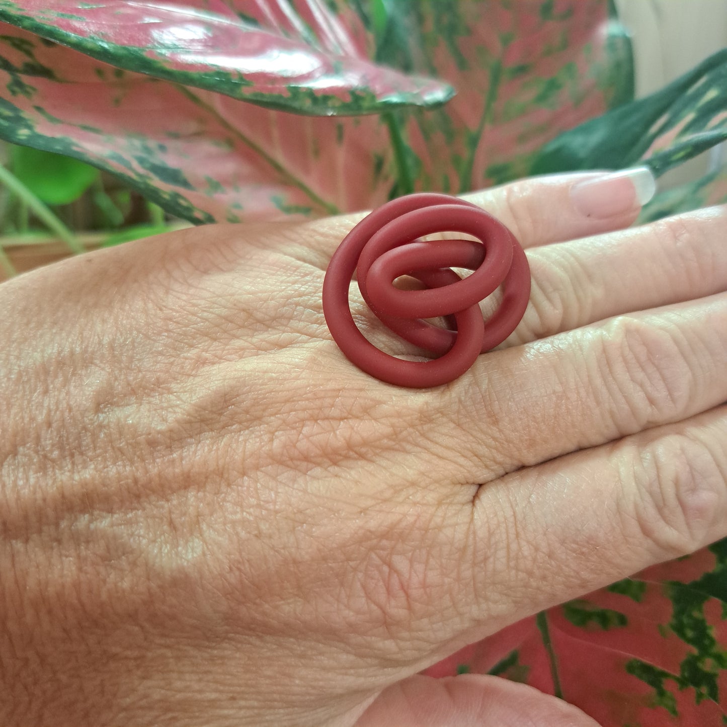 Bague Zig rouge bordeaux mat SAMUEL CORAUX
