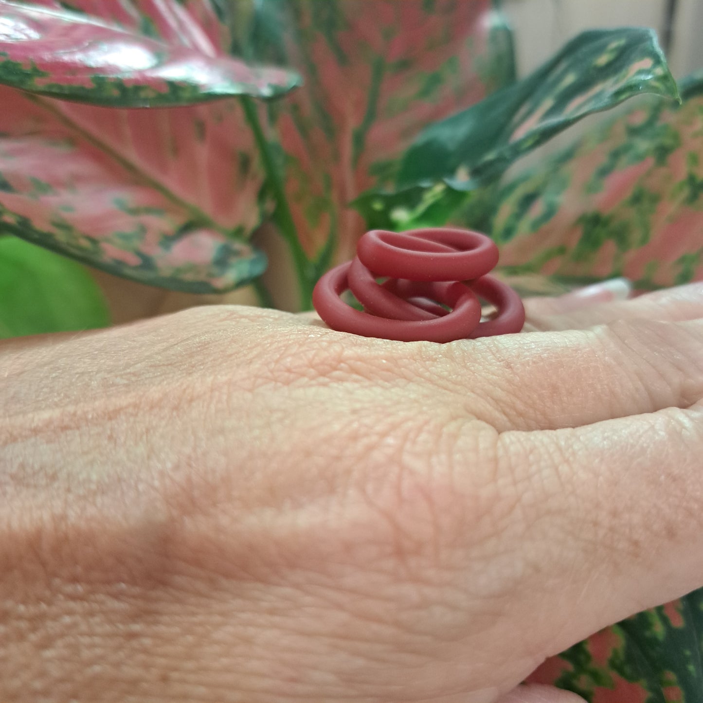 Bague Zig rouge bordeaux mat SAMUEL CORAUX