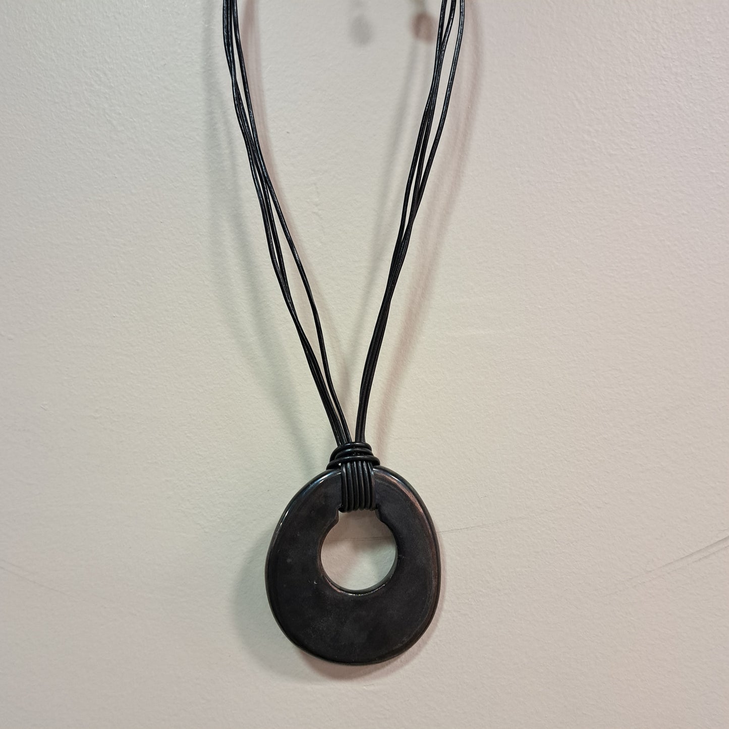 Collier pendentif Bulle noir CHRISTINE ALLOING