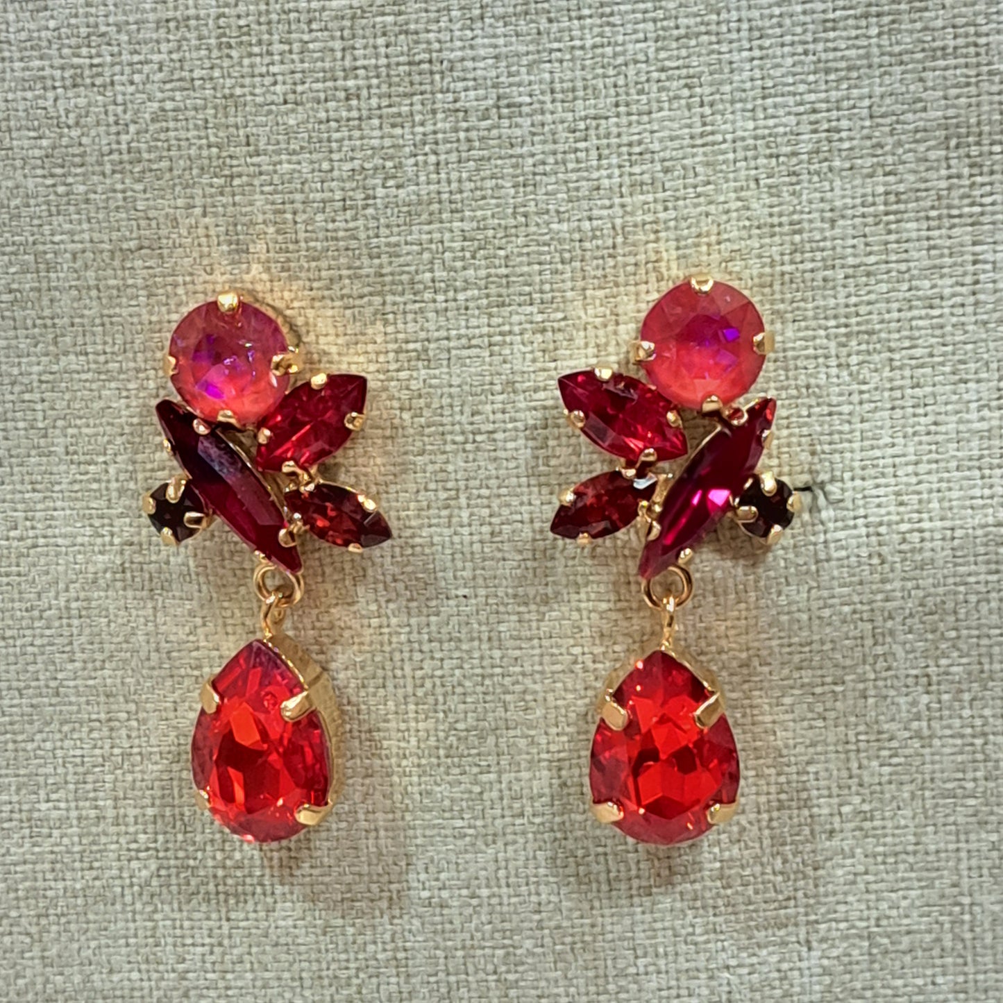 Boucles clips pendantes rouge CREZUS
