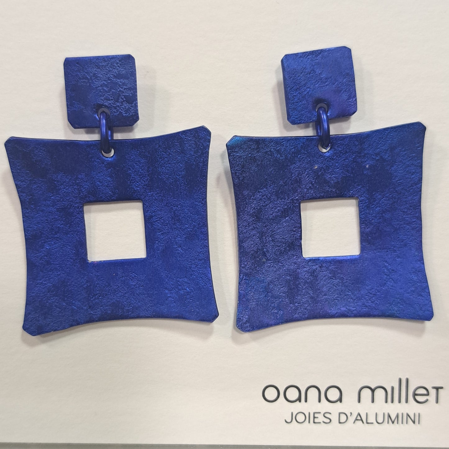 Boucles percées Carré bleu OANA MILLET
