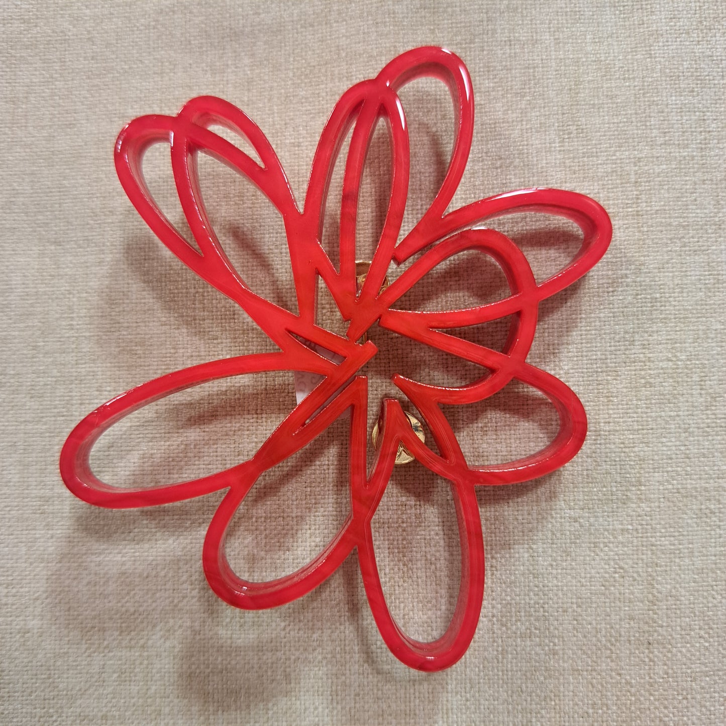 Broche Fleur ajourée rouge Fancy F