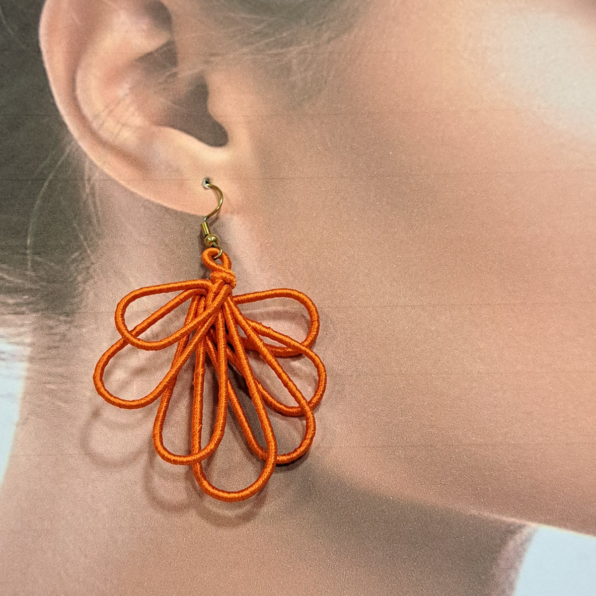 Boucles percées Yassine orange NAF BIJOUX