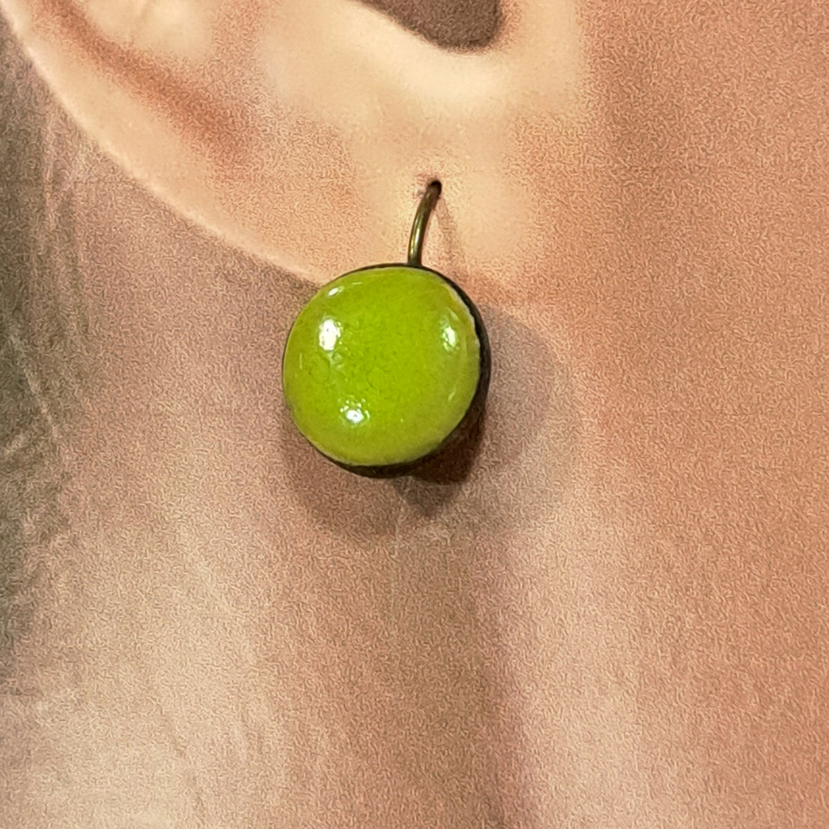 Boucles percées Graphic Rond PM vert pomme CHRISTINE ALLOING