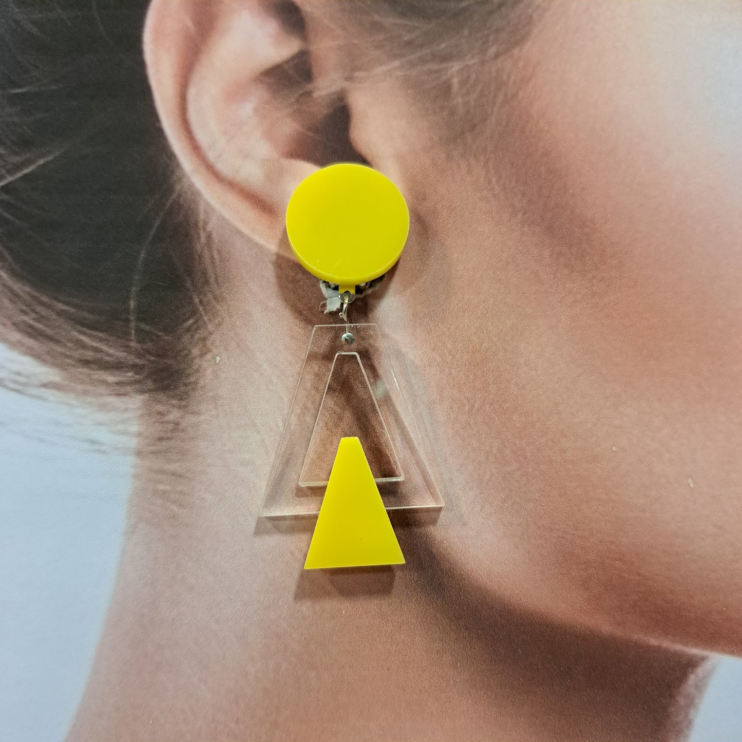 Boucles clips Triangle jaune FORMESPAZIO