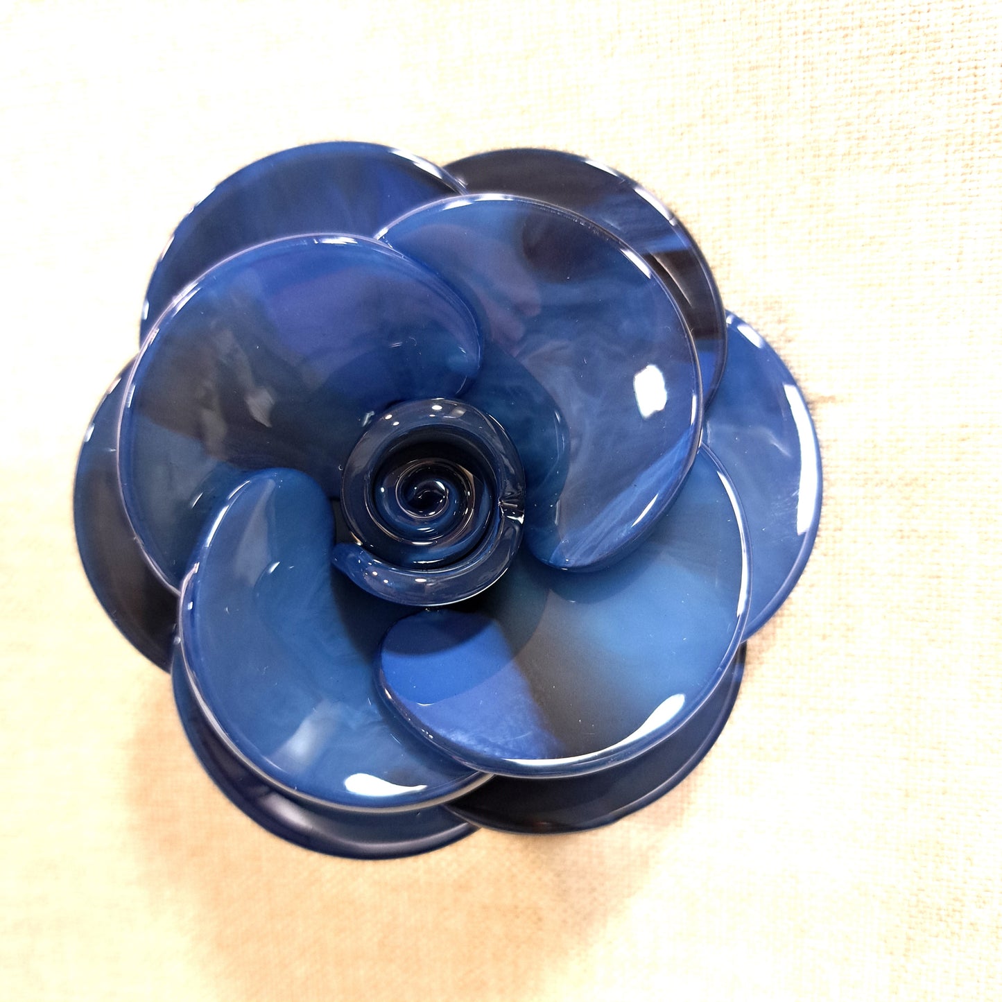 Broche Rose bleu Fancy F