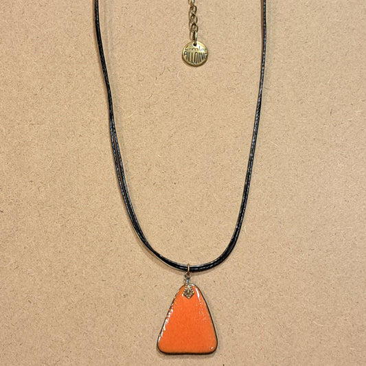 Collier pendentif Delta orange CHRISTINE ALLOING