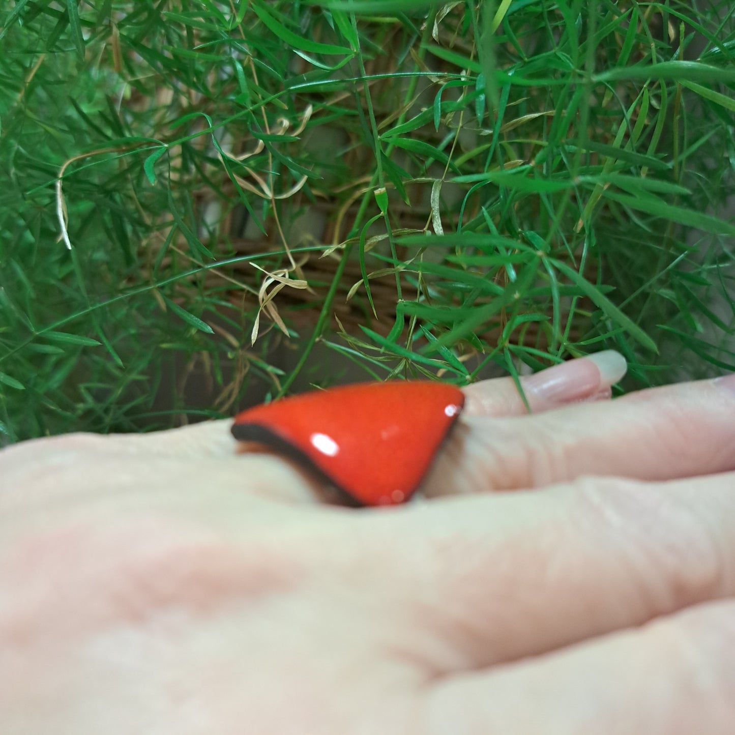 Bague Delta rouge CHRISTINE ALLOING