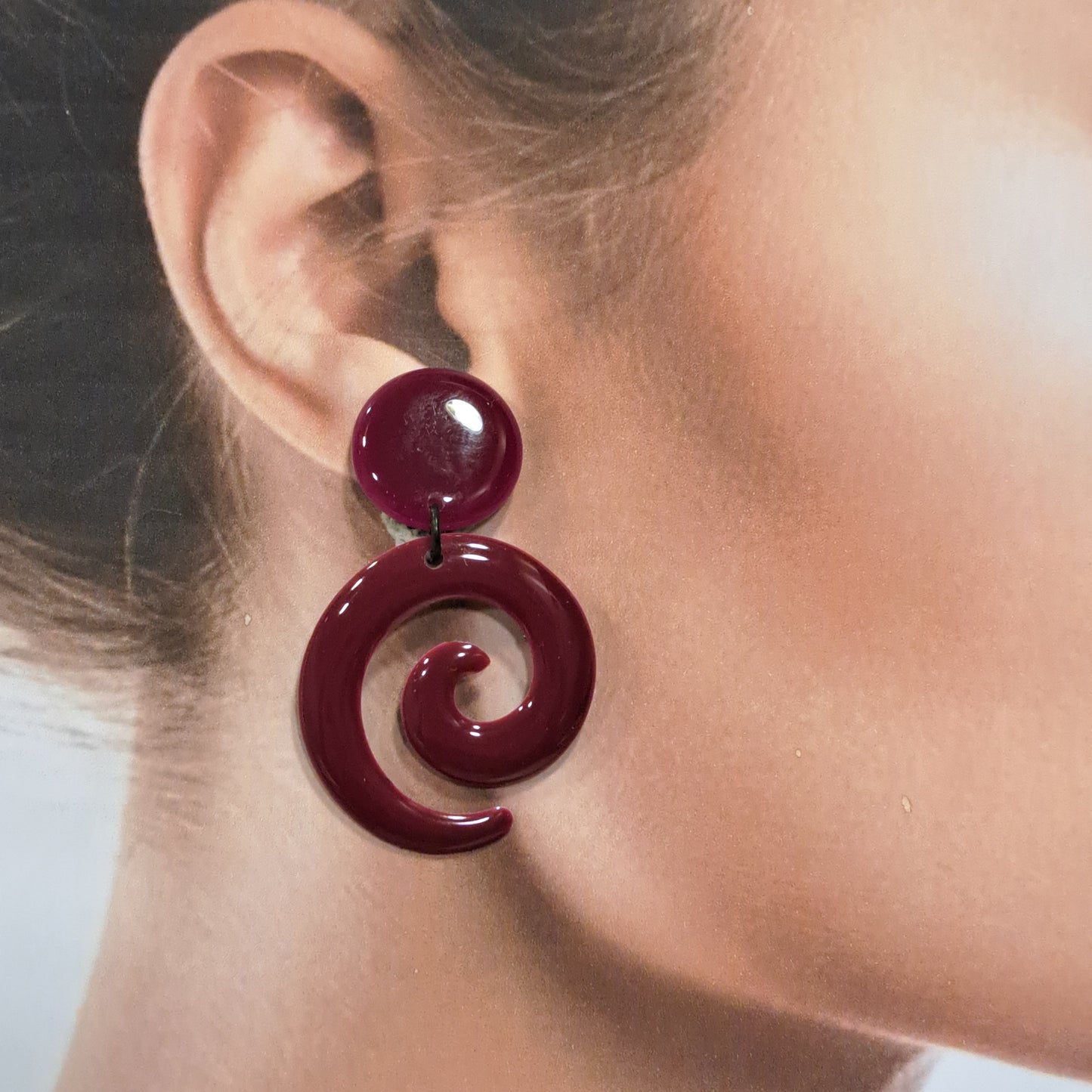 Boucles clips Spirale rose framboise THIERRY JOO