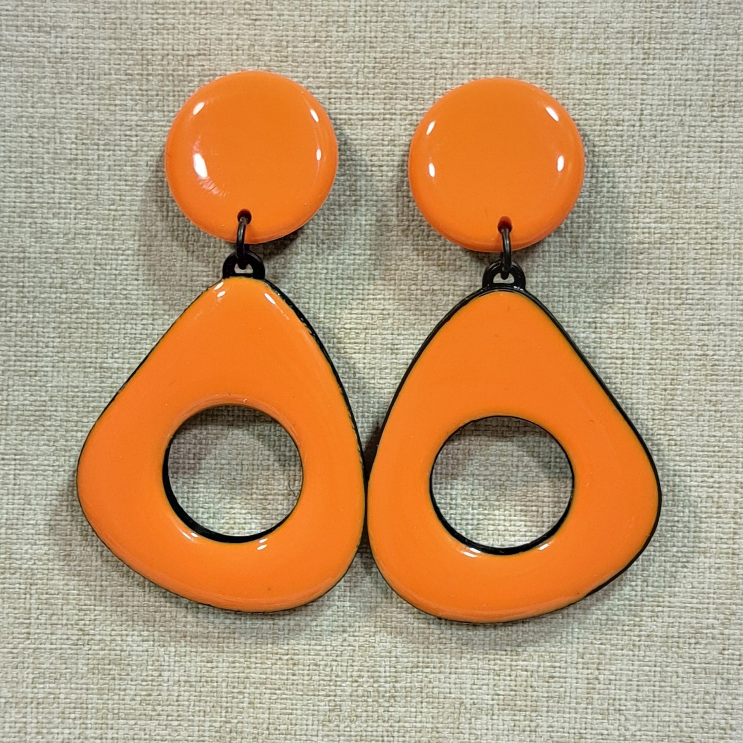 Boucles clips Triangle ajouré orange THIERRY JOO