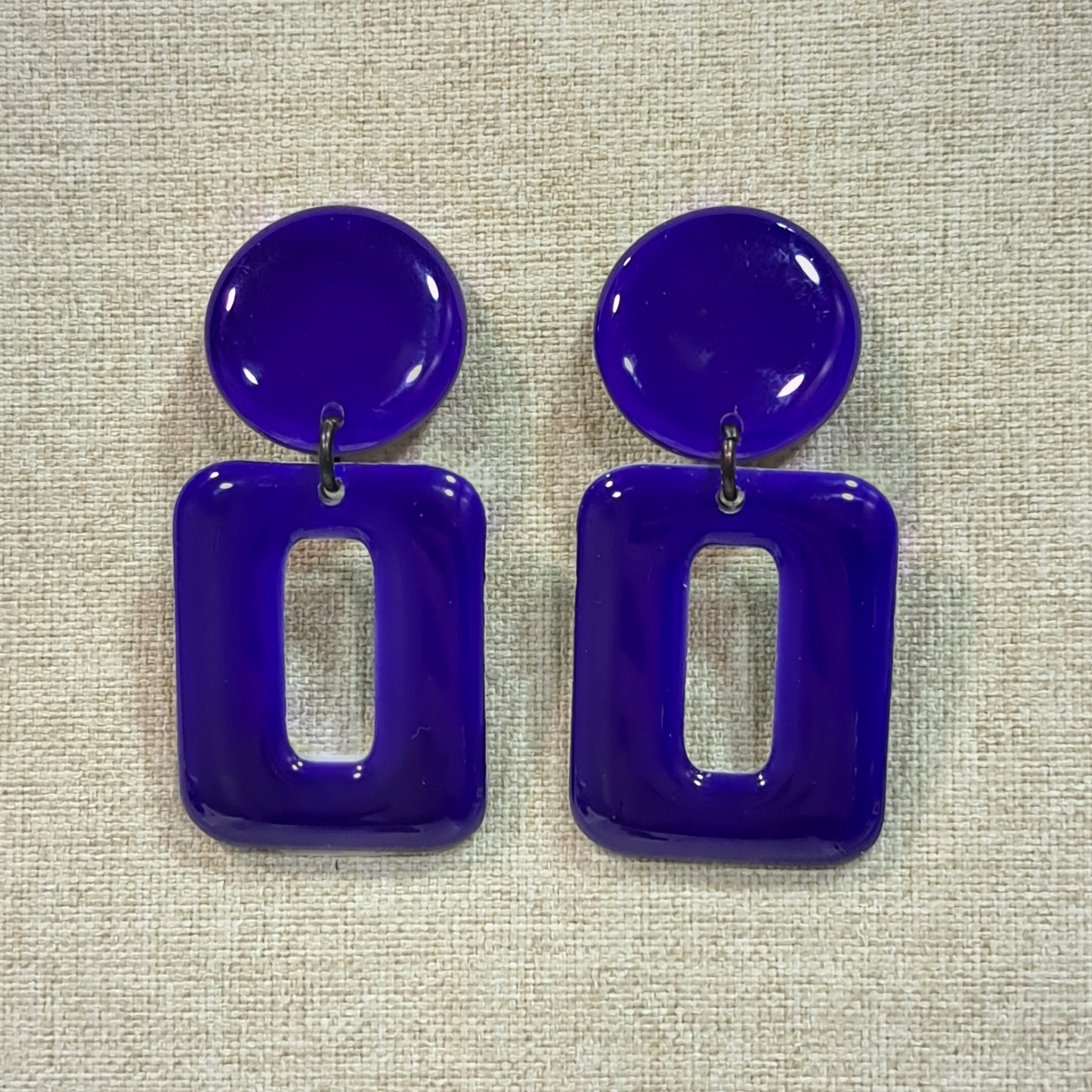 Boucles percées Rectangle PM violet THIERRY JOO