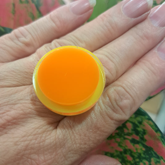 Bague Ronds superposés jaune et orange FORMESPAZIO