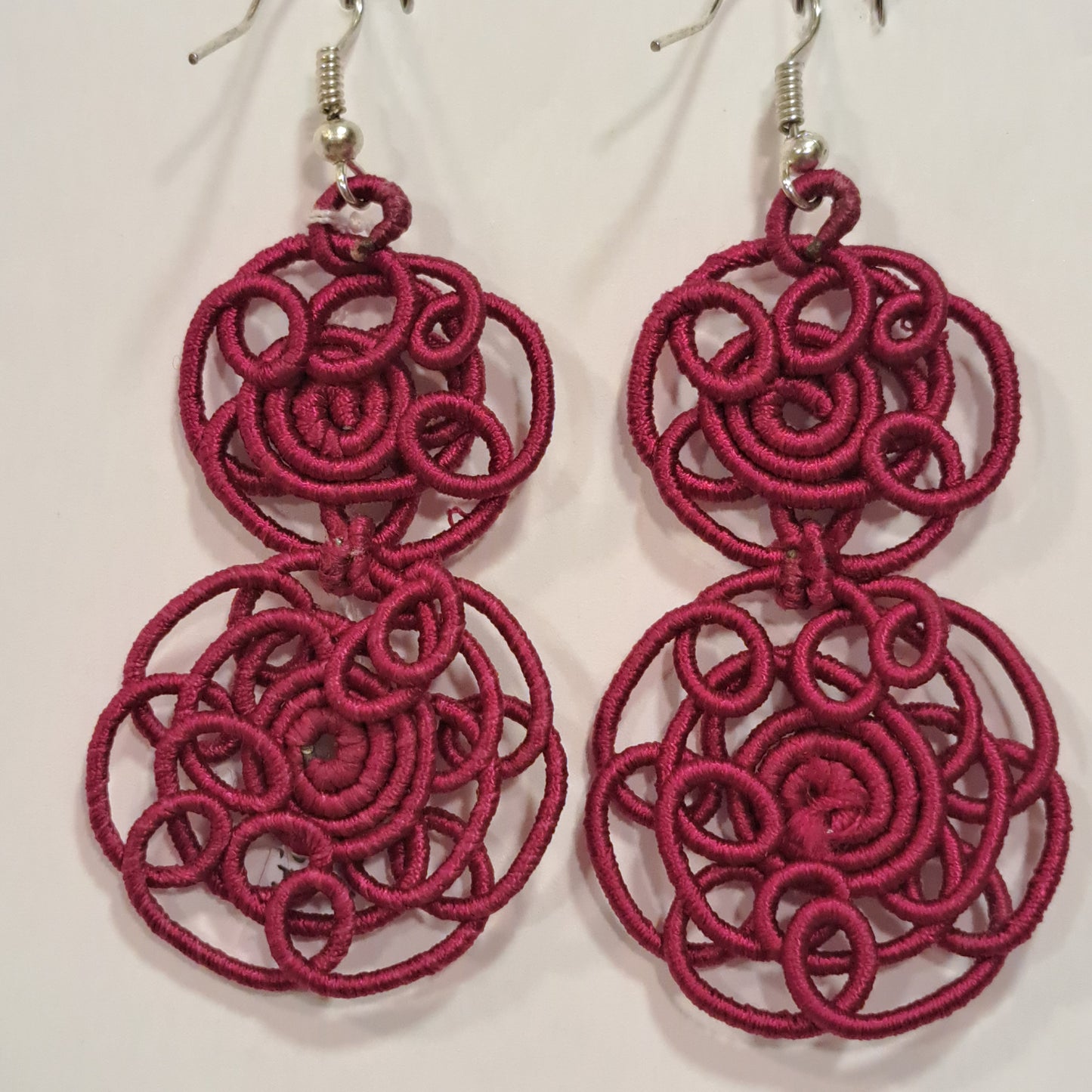 Boucles percées Fili 2 rose fuchsia NAF BIJOUX