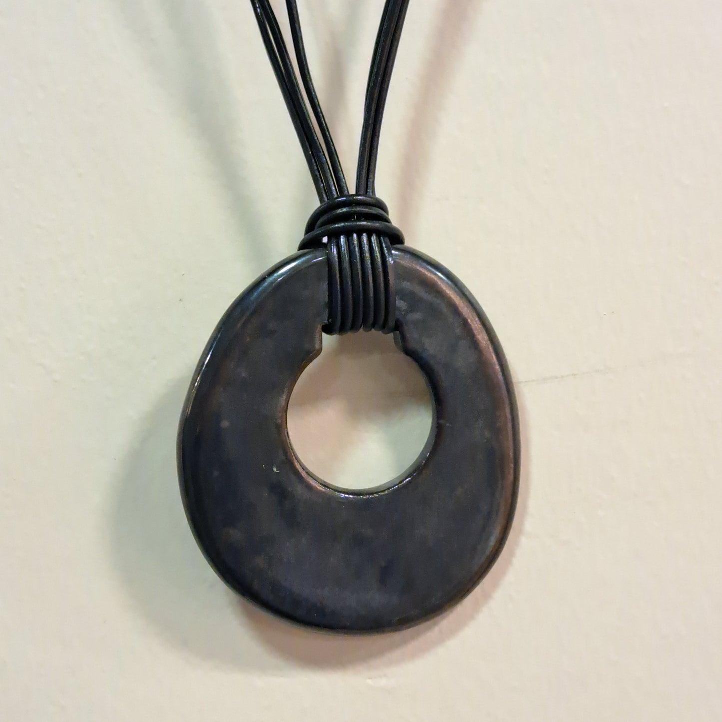 Collier pendentif Bulle noir CHRISTINE ALLOING