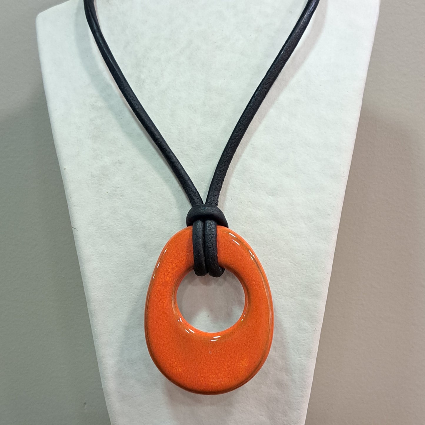 Collier pendentif Bulle orange CHRISTINE ALLOING