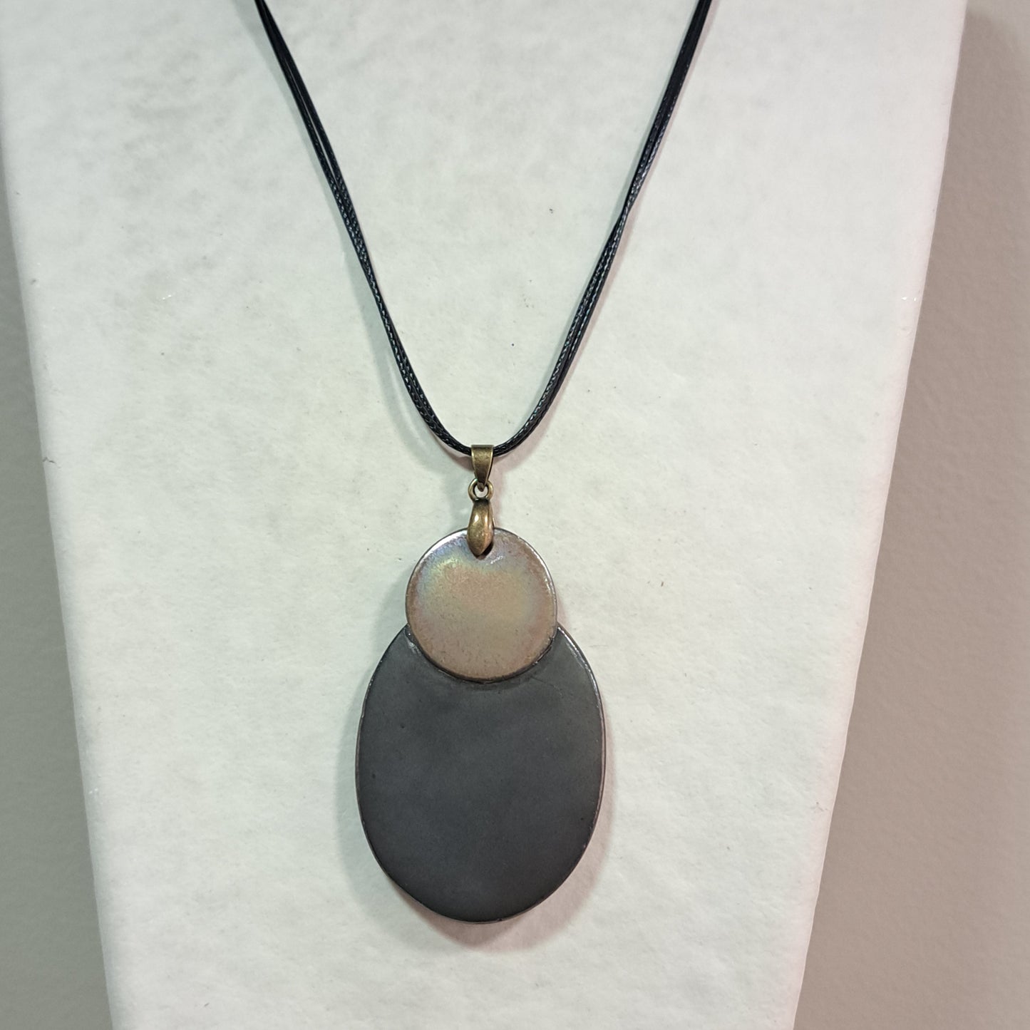 Collier pendentif Duo Ovale noir marron glacé CHRISTINE ALLOING