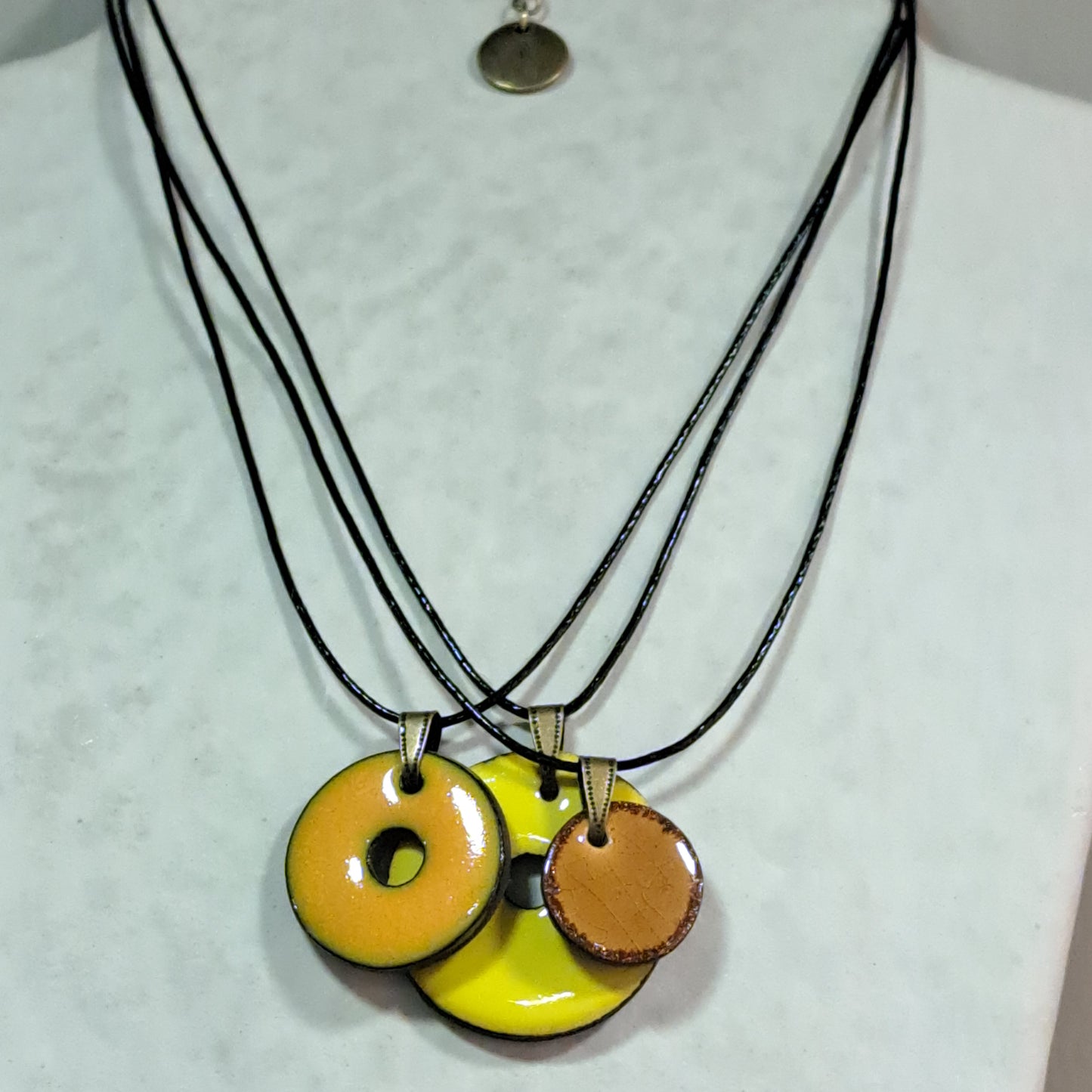 Collier pendentif TRIO jaune CHRISTINE ALLOING
