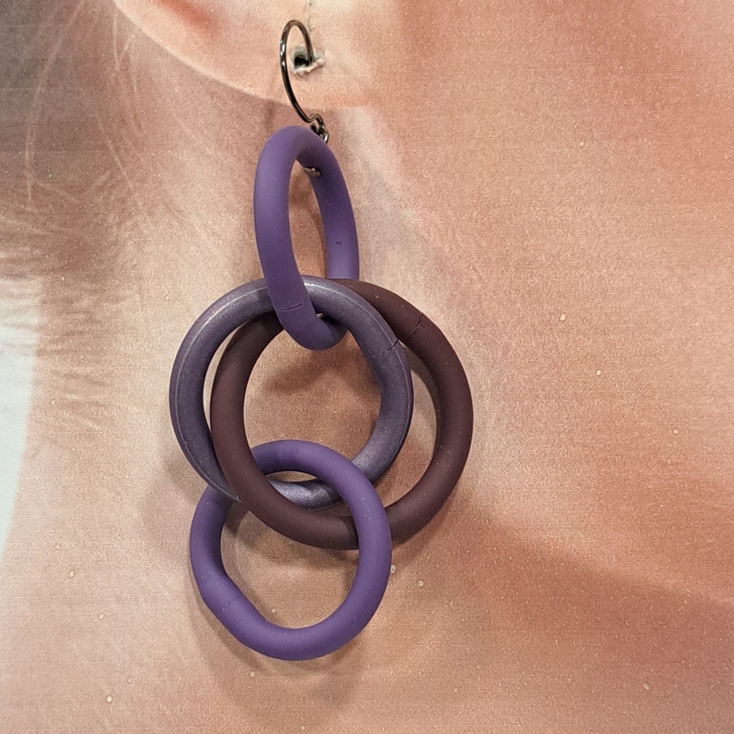 Boucles percées 40 violet mauve mat SAMUEL CORAUX