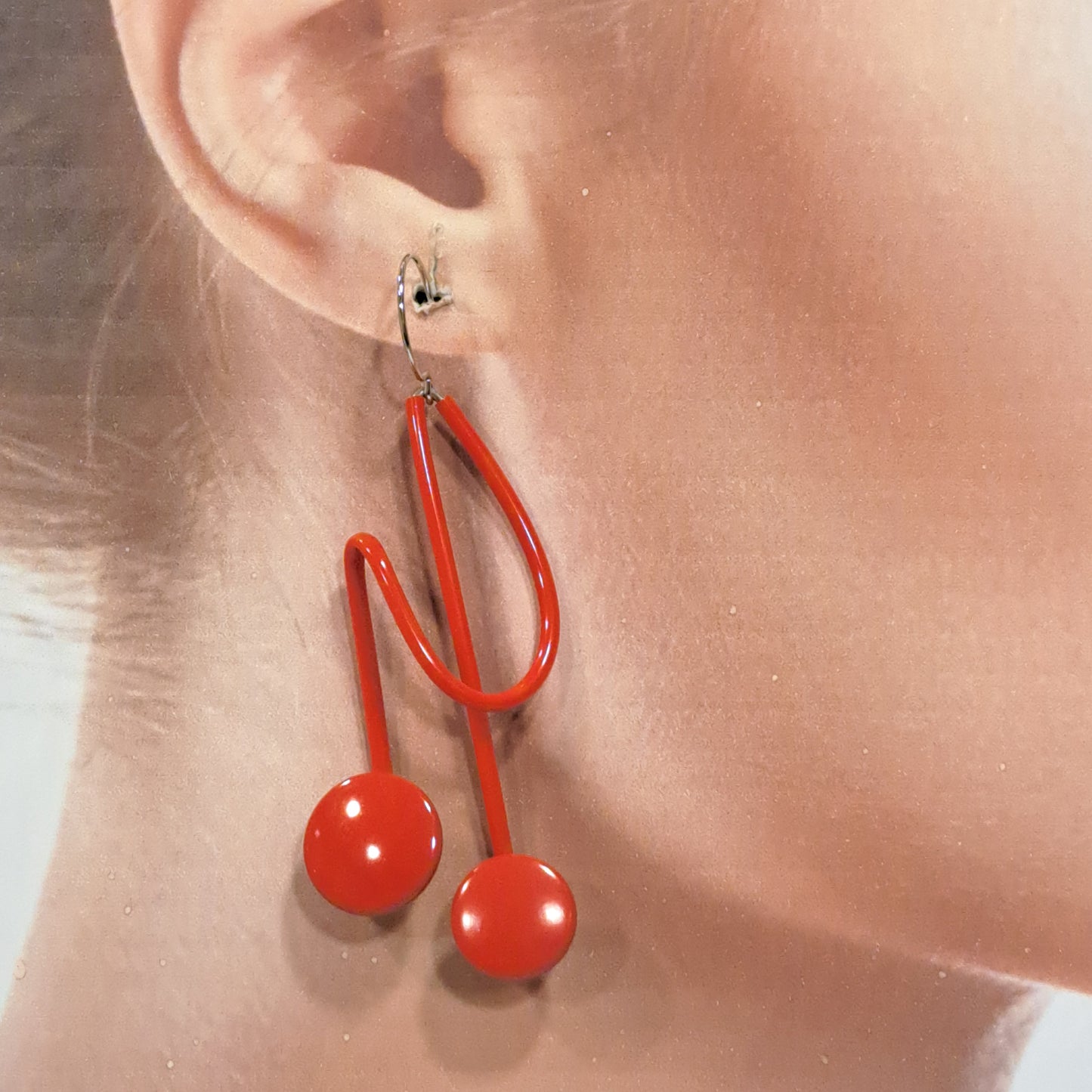 Boucles percées 2 pressions rouge SAMUEL CORAUX