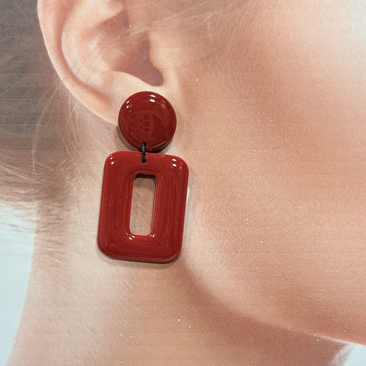 Boucles percées Rectangle PM rouge bordeaux THIERRY JOO