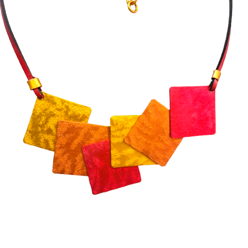 Collier Carrés rouge orange cuivre jaune OANA MILLET