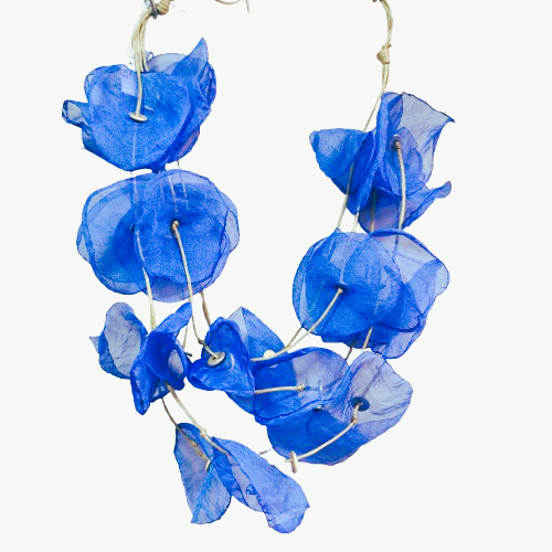 Collier Ras de cou Pétales bleu Fancy F
