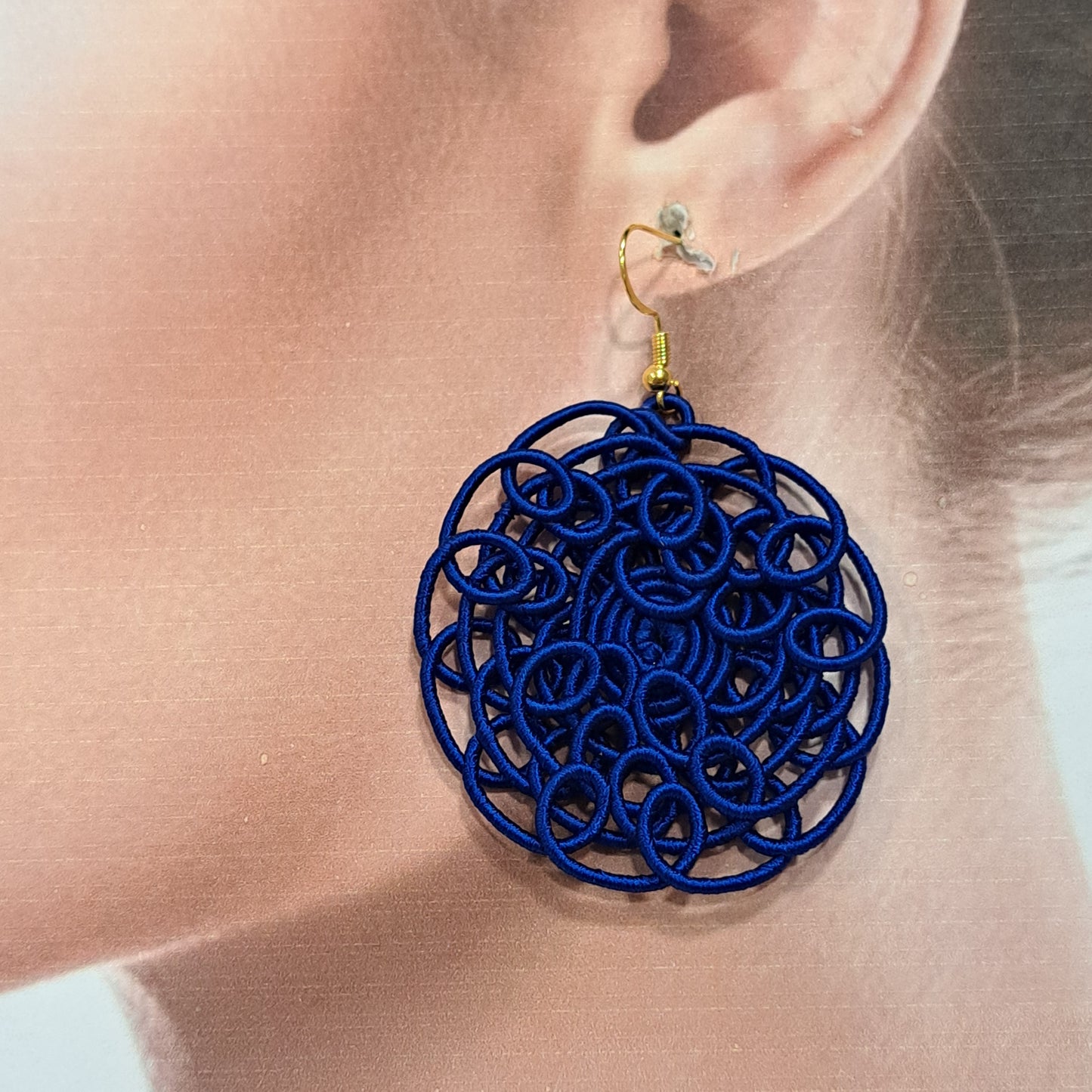 Boucles percées Fili XXL bleu NAF BIJOUX