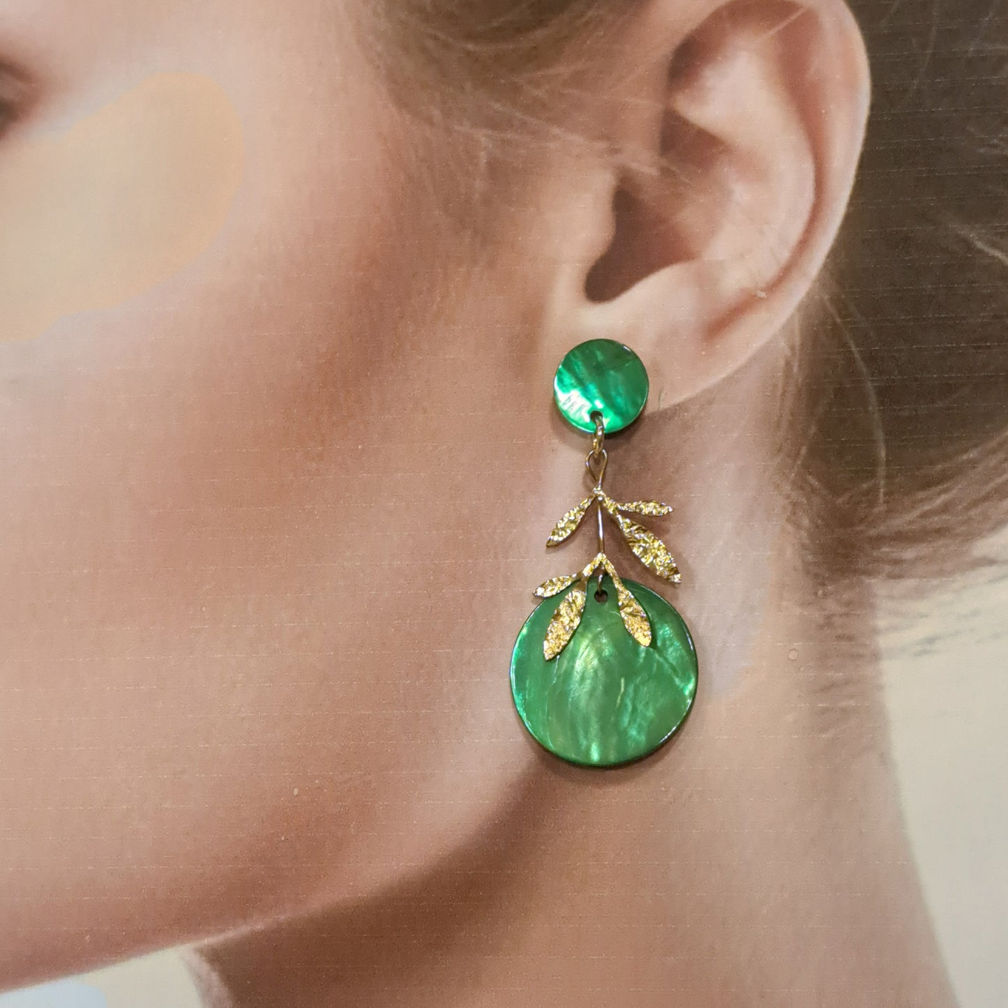 Boucles percées Feuilles vert LA PETITE SARDINE