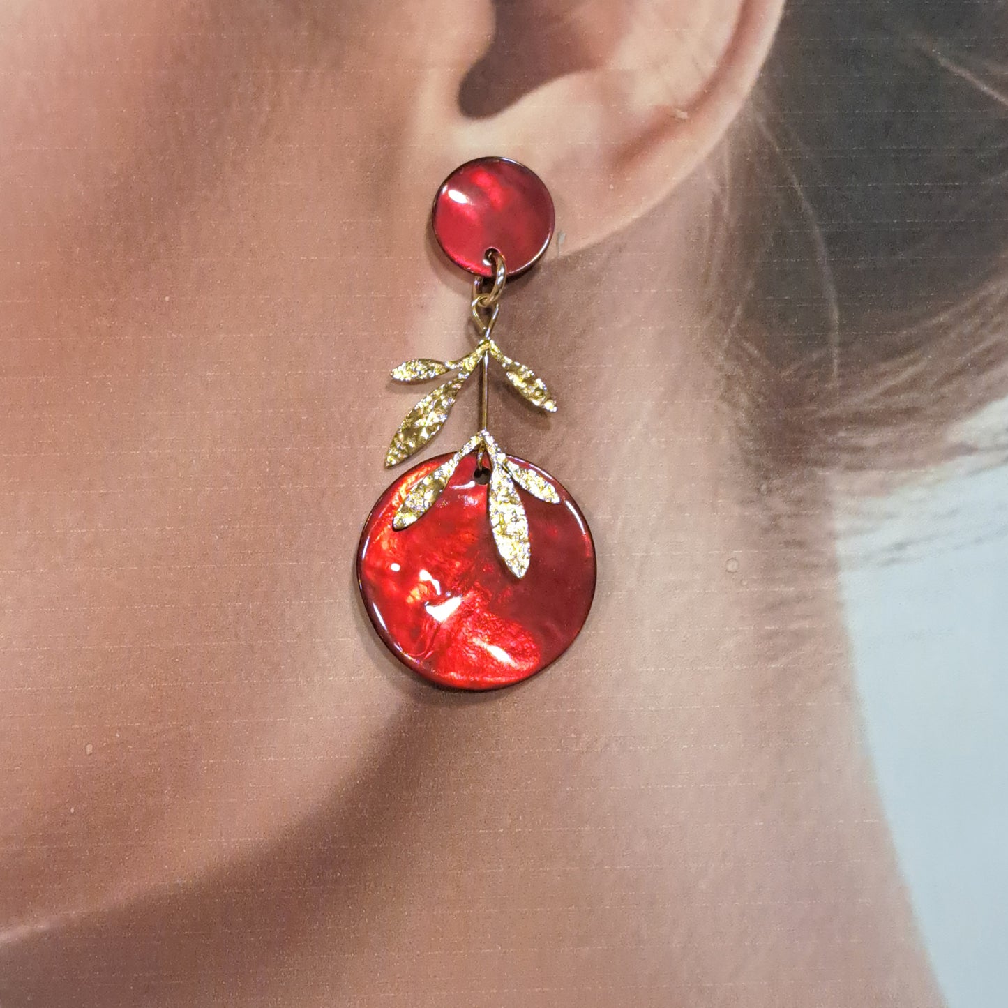 Boucles percées Feuilles rouge LA PETITE SARDINE