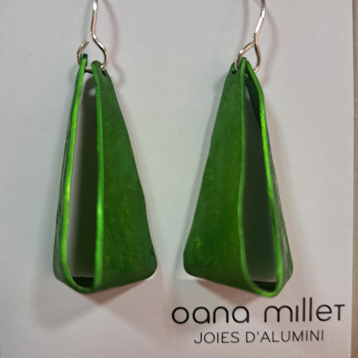Boucles percées Triangle vert OANA MILLET