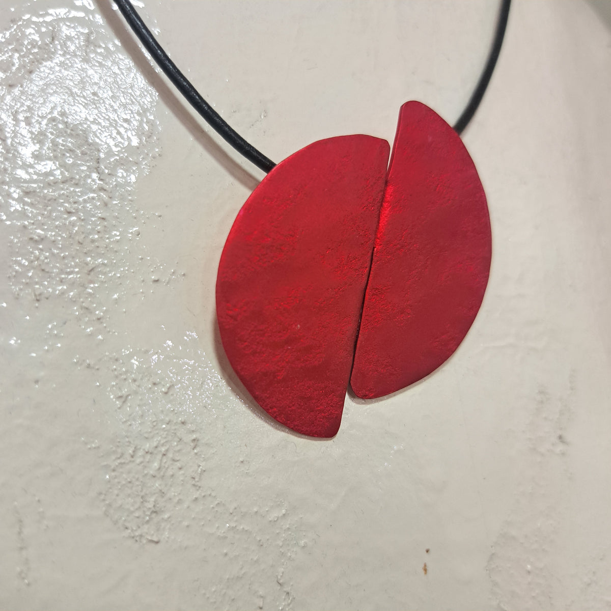 Collier Demi-Lune rouge OANA MILLET