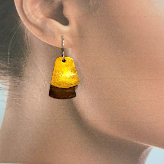 Boucles percées Trapèzes cuivre jaune OANA MILLET