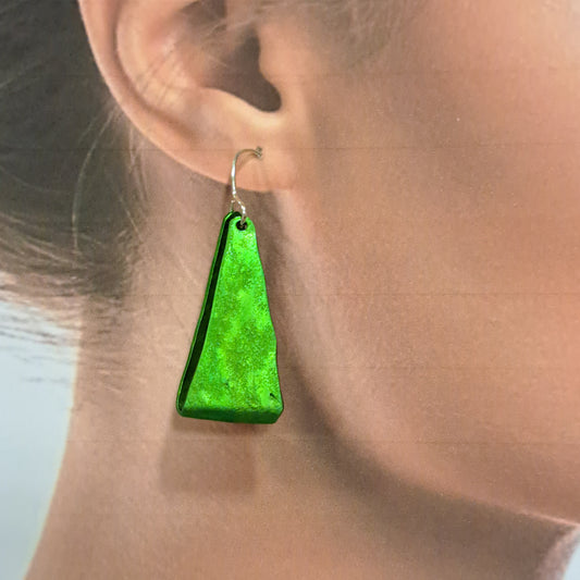 Boucles percées Triangle vert OANA MILLET