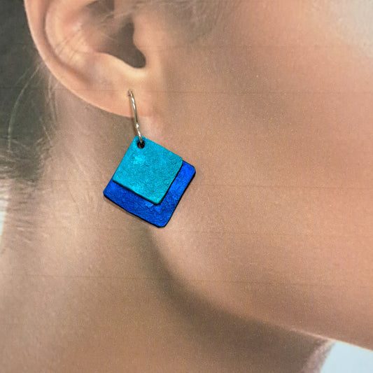 Boucles percées Losanges pm bleu OANA MILLET
